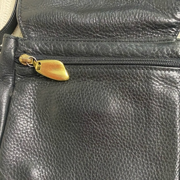 Libaire Black Crossbody Purse Made in USA - Picture 4 of 9